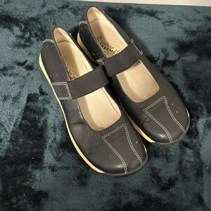 Skechers Something Else Women’s Mary Jane Slip On Shoes Size 8.5